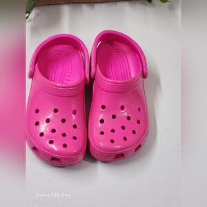 CROCS Kids Vibrant Pink Water Shoes